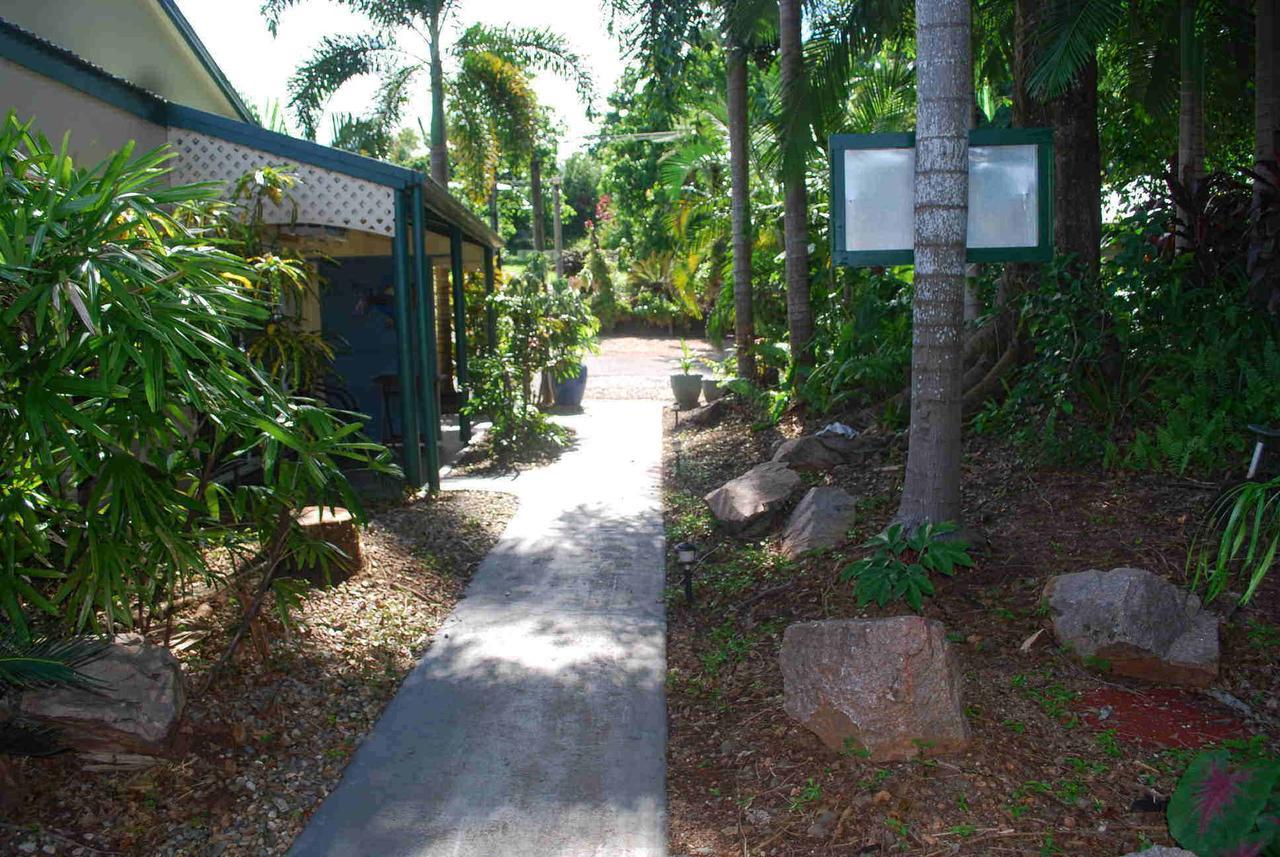 Rainforest Motel Mission Beach Exterior foto