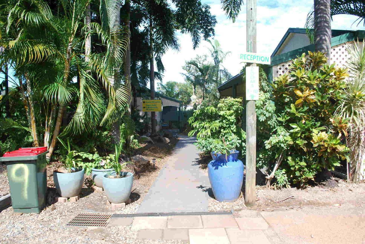 Rainforest Motel Mission Beach Exterior foto