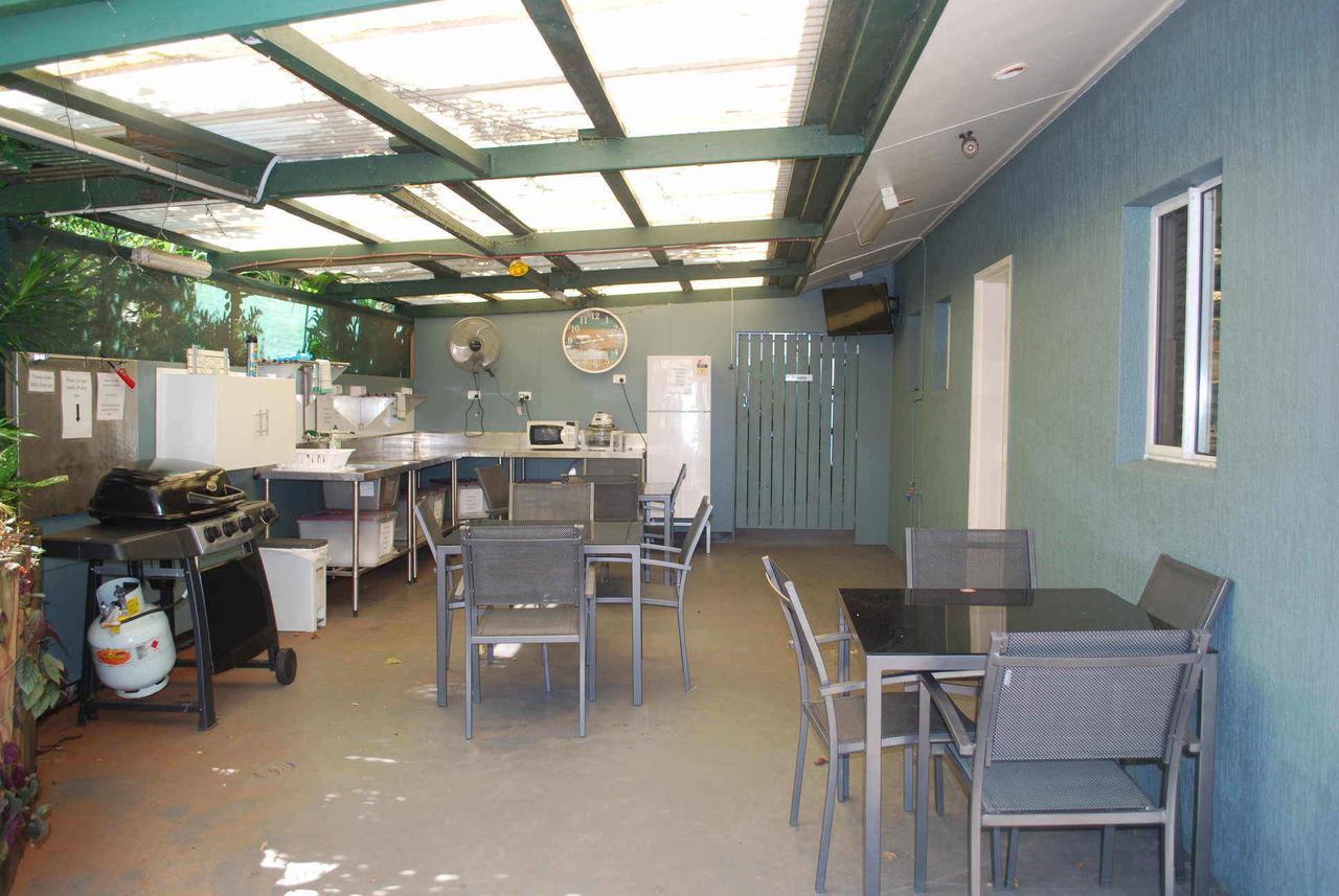 Rainforest Motel Mission Beach Exterior foto
